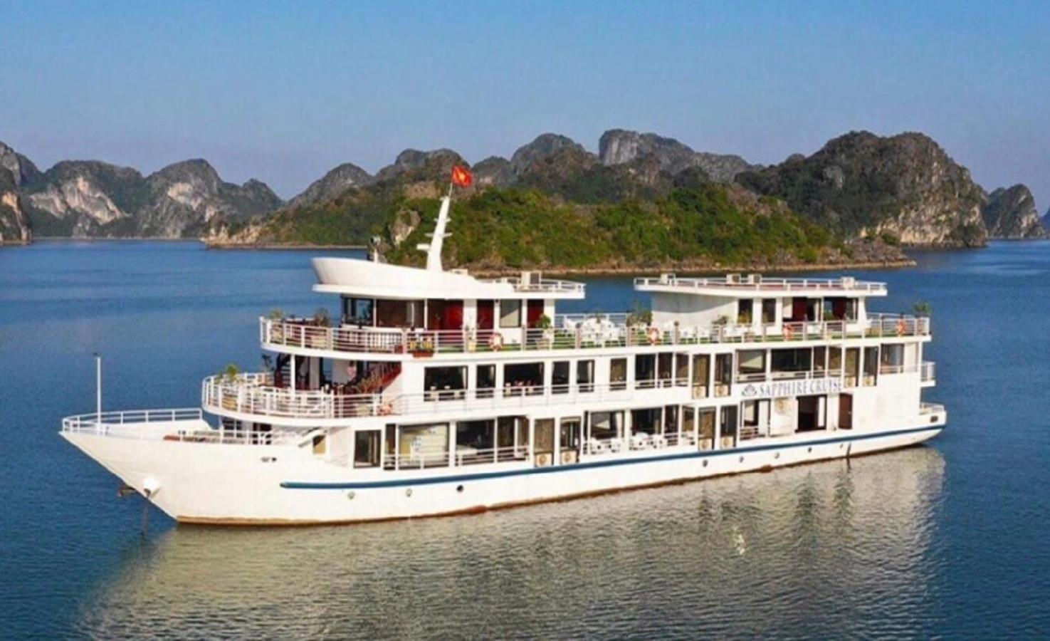 Hotel Halong Sapphire Cruises Hạ Long Exterior foto