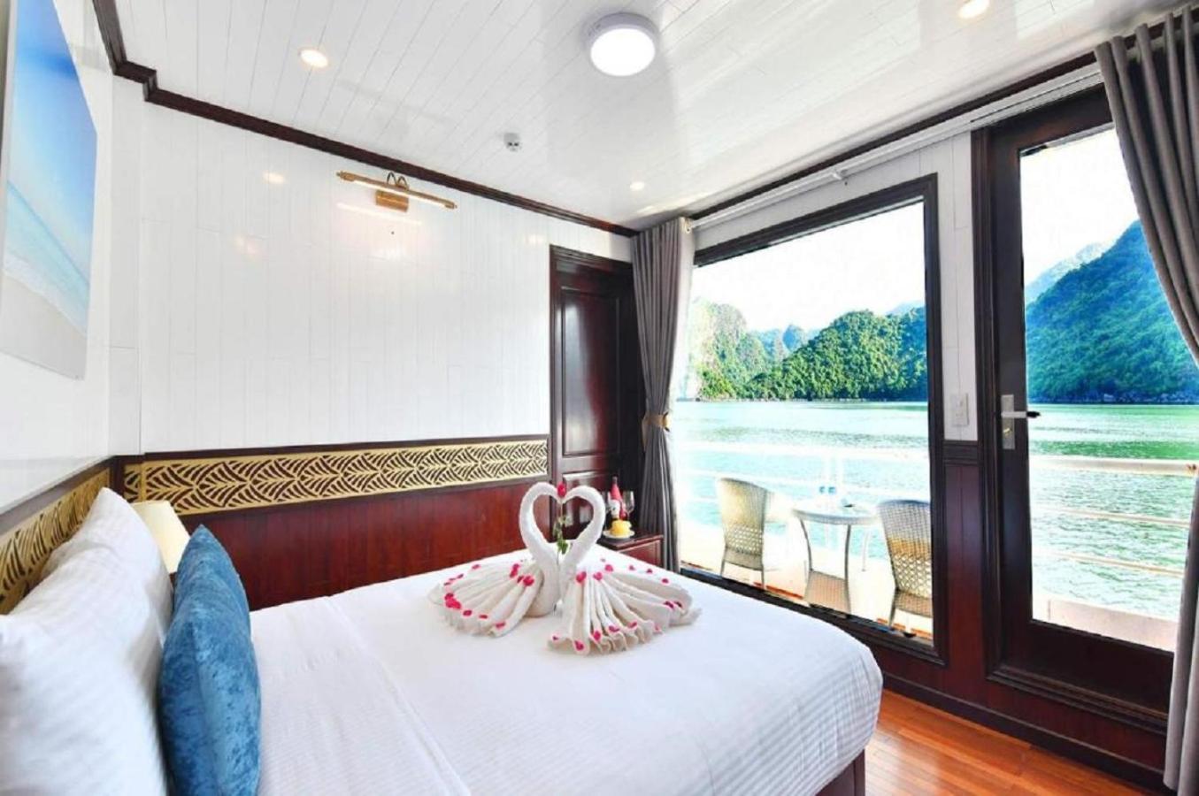 Hotel Halong Sapphire Cruises Hạ Long Exterior foto