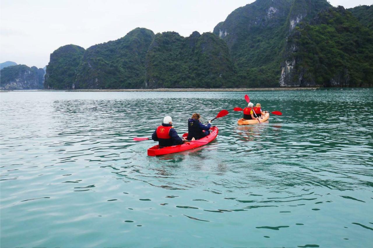 Hotel Halong Sapphire Cruises Hạ Long Exterior foto